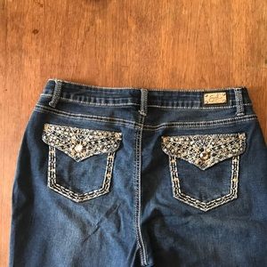 Earl Co Rhinestone Pocket Stretch Jeans